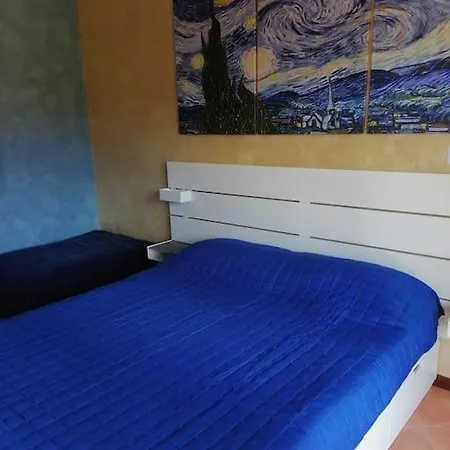 Apartment Friend Of The World - Giardino Di Roma - Casal Bernocchi - Acilia Vitinia